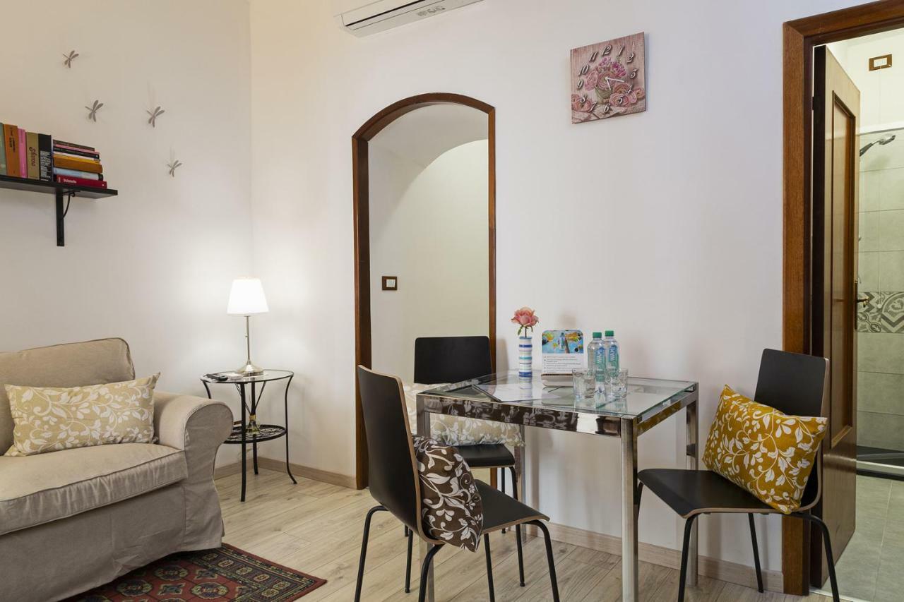 Casa Rosa Al Molo By Wonderful Italy Apartment Genoa Bagian luar foto